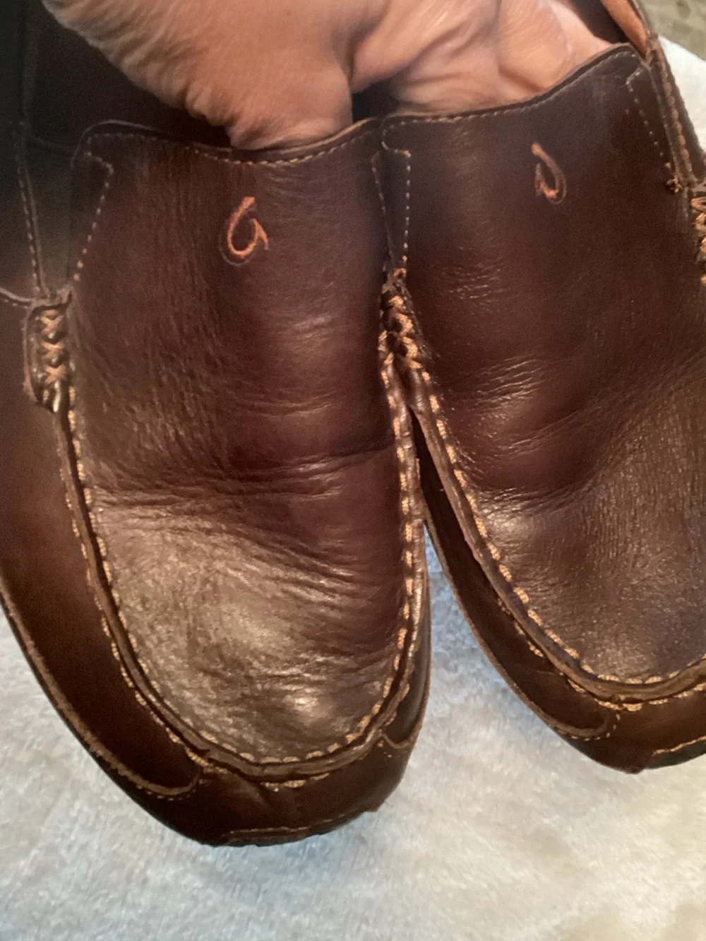 OluKai Lokahi Men's Dark Brown Leather Slip-On Loafers - Size 10